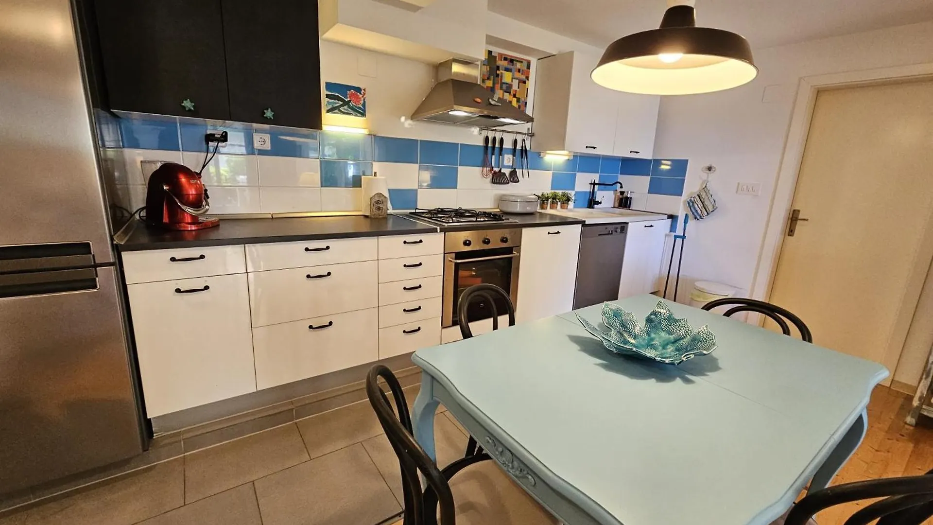 Apartment Barbara With Sea View Njivice Croatia