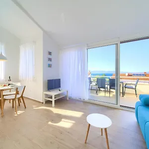 Apartment Meri, Njivice